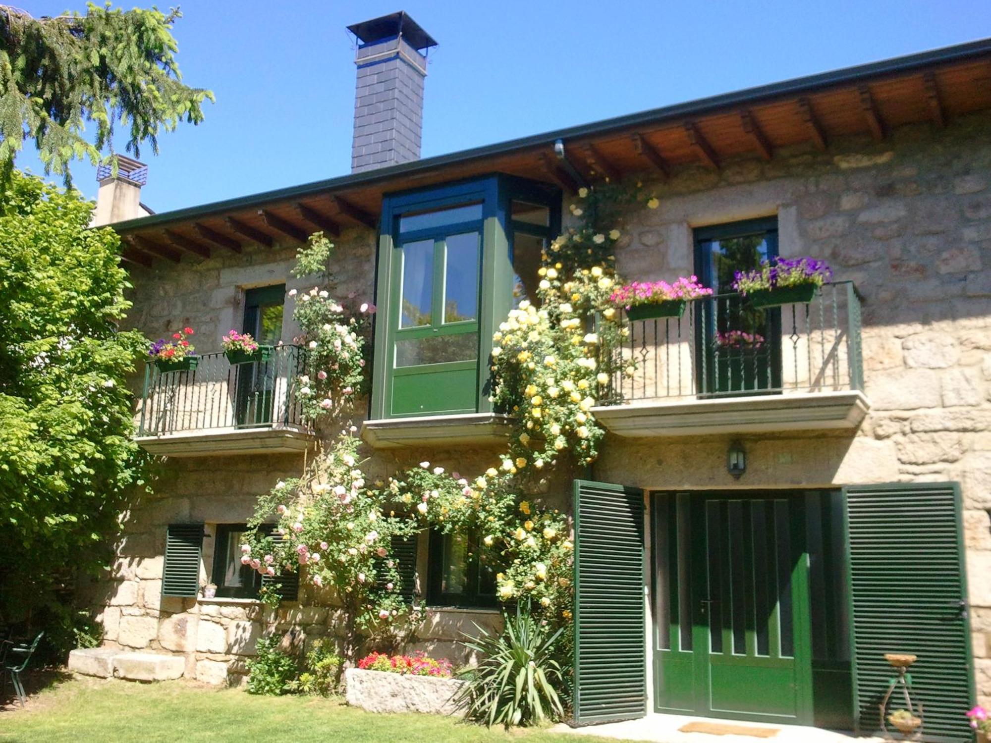 Conjunto Entre Acebos Pensionat Sotillo de Sanabria Exteriör bild